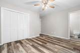 213 Honeysuckle Way - Photo 11
