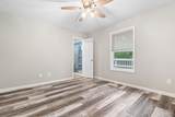 213 Honeysuckle Way - Photo 12