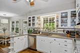 2381 Connell Dr - Photo 14