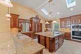 80 Duncan Ave - Photo 10