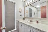 1511 Mariners Cir - Photo 23