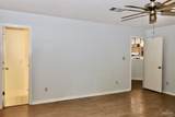 10832 Oak Valley Dr - Photo 18