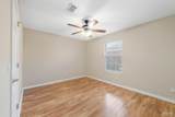 9000 Bluebay Ln - Photo 32