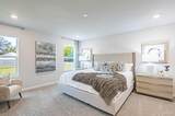 2802 Chevy Cir - Photo 16