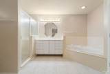 1440 Kingslake Dr - Photo 20