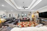 9218 Oak Crest Dr - Photo 11
