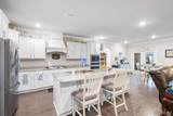 9218 Oak Crest Dr - Photo 18