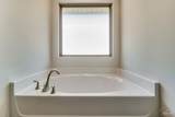 528 Waycross Ave - Photo 40
