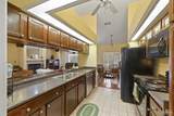 811 Shadow Ridge Dr - Photo 12