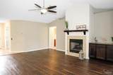 9825 Crestmont Cir - Photo 8