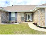 1006 Lake Aire Dr - Photo 1