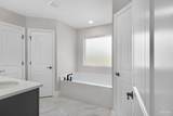 7903 Twin Lake Dr - Photo 19