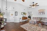 2479 Heritage Cir - Photo 6