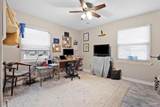 204 Norwich Dr - Photo 15
