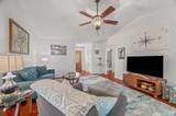 1007 Softshoe Pl - Photo 9