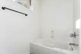 4118 Oak Pointe Dr - Photo 28
