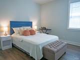 817 D St - Photo 17