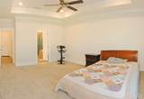300 Charlton St - Photo 17