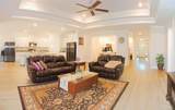 300 Charlton St - Photo 6