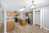 682 Mozingo Ln - Photo 10