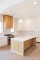 1322 Fisher St - Photo 9
