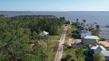 4533 Bayside Dr - Photo 2