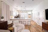 508 Santos St - Photo 5