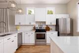 508 Santos St - Photo 6