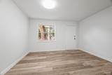 7950 Hayworth Ave - Photo 17
