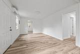7950 Hayworth Ave - Photo 9
