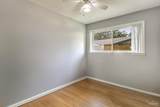 1050 Langley Ave - Photo 24