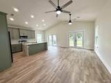 1109 C St - Photo 4