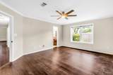 6860 Cedar Ridge Dr - Photo 12