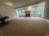 1811 Spring St - Photo 5