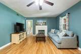 422 Fairpoint Dr - Photo 9