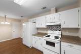 3036 Woodbury Cir - Photo 9