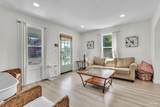 810 Chase St - Photo 3