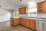 960 Langley Ave - Photo 8