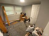 622 Ayers St - Photo 8