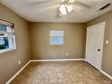 1127 Redwood Ln - Photo 11