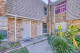 8101 Tippin Ave - Photo 3