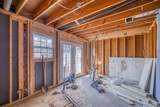 8101 Tippin Ave - Photo 7