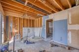 8101 Tippin Ave - Photo 8