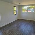 1301 Lee St - Photo 16