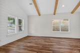 1106 E St - Photo 9