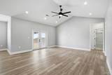 5712 Riviera Dr - Photo 10