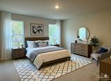 1088 Coniferous Ave - Photo 8