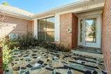 3941 Leesway Cir - Photo 4