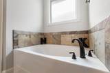 4807 Foxtail Palm Dr - Photo 28