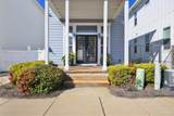 554 Santos St - Photo 2